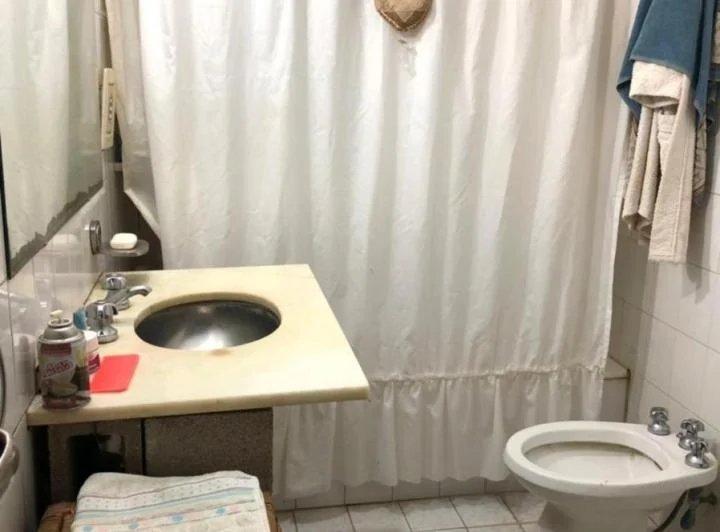 Casa en venta - 3 Dormitorios 1 Baño 1 Cochera - 3800Mts2 - Mercedes 5