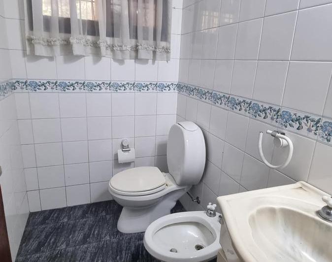 Casa en venta - 4 Dormitorios 4 Baños - Cochera - 497Mts2 - San Miguel 4
