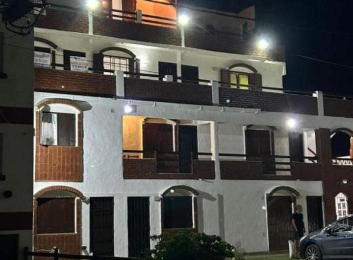 Departamento en venta - 1 Dormitorio 1 Baño - Villa Gesell 2