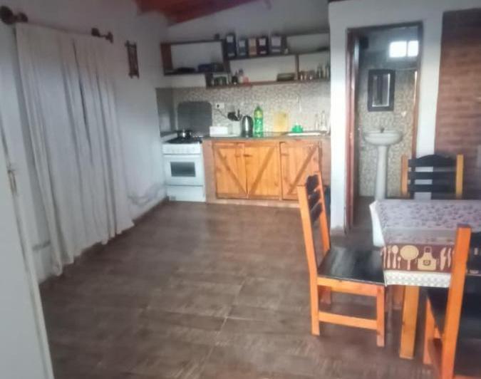 Casa en venta - 2 Dormitorios 1 Baño - Corrientes 4