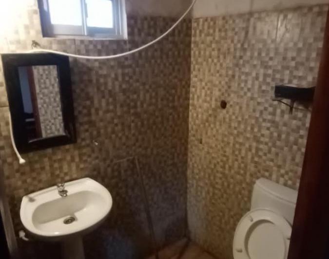 Casa en venta - 2 Dormitorios 1 Baño - Corrientes 5