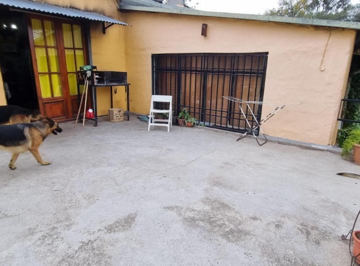 Casa en venta - 2 Dormitorios 2 Baños - 1.260Mts2 - Córdoba 2