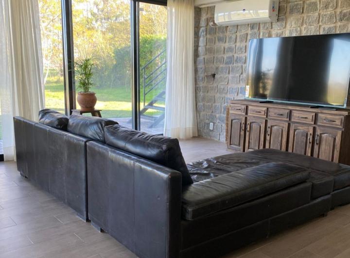 Chacra en venta - 5 Dormitorios 3 Baños - 150.440Mts2 - Castelli 4