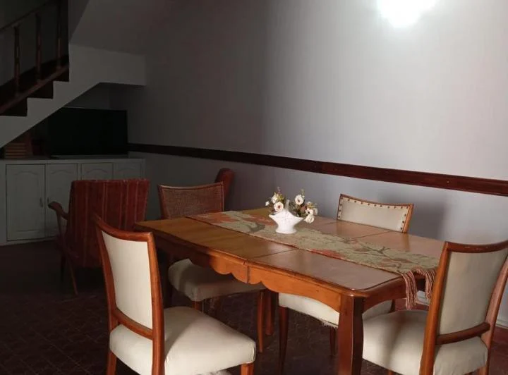 Dúplex en venta - 2 Dormitorios 2 Baños - Cochera - 200Mts2 - Necochea 5
