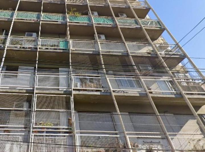 Departamento en venta - 2 Dormitorios 1 Baño - Cochera - 75Mts2 - General San Martín 2