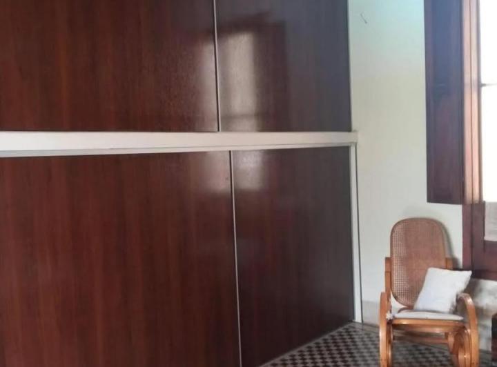 Casa en venta - 4 Dormitorios 2 Baños - Córdoba 2