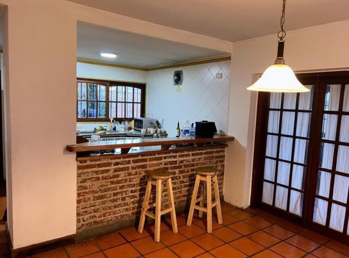 Casa en venta - 3 Dormitorios 3 Baños - Cochera - 223Mts2 - Saladillo 2