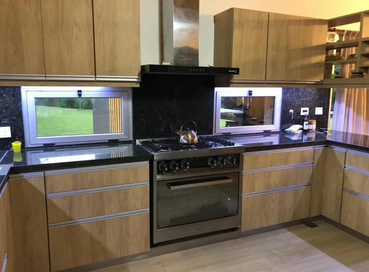 Casa en venta - 5 Dormitorios 4 Baños - Cochera - 1.502Mts2 - Córdoba 4