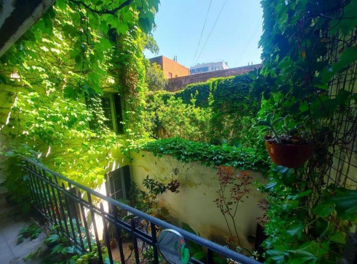 Departamento en venta - 7 Dormitorios - 2 Baños - San Telmo 1
