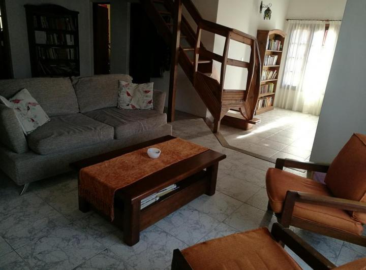 Casa en venta - 4 Dormitorios 2 Baños - Cochera - 487Mts2 - Mar del Tuyú 3