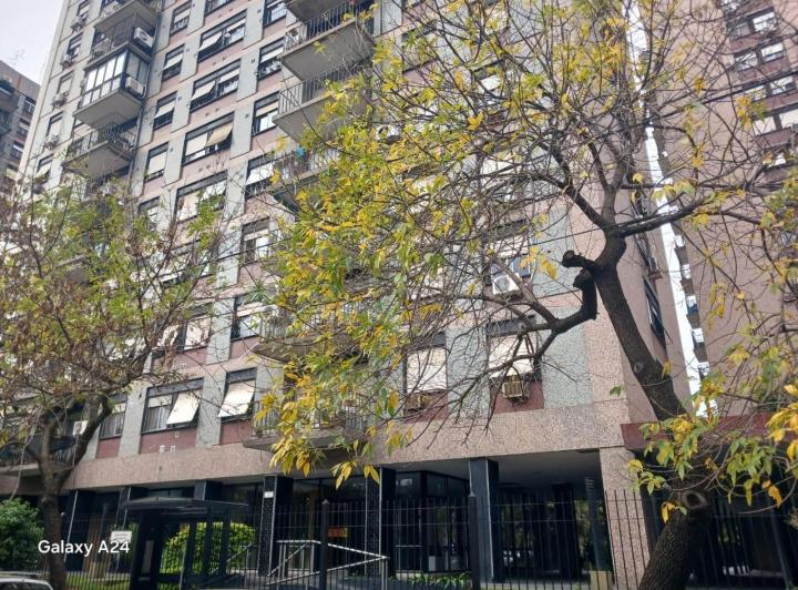 Departamento en venta - 3 Dormitorios 2 Baños - Boca 5