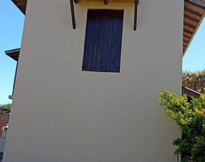 Casa en venta - 3 Dormitorios 2 Baños - 450Mts2 - Santa Clara del Mar 3