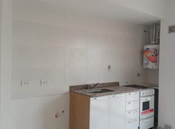 Departamento en venta - 1 Dormitorio 1 Baño - Cochera - 46mts2 - Necochea 3