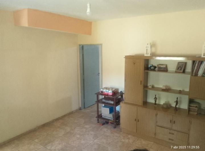 Casa en venta - 2 Dormitorios 1 Baño - Tanti 5