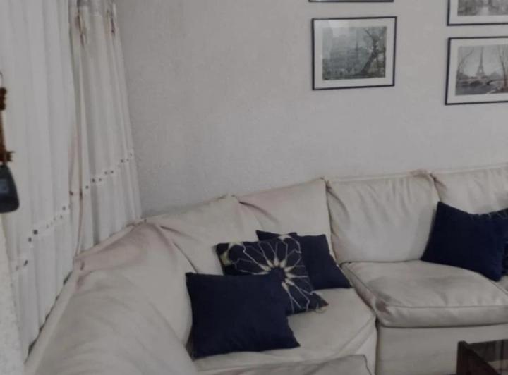 Casa en venta - 3 Dormitorios 2 Baños - Cochera - 155Mts2 - San Bernardo del Tuyú 3
