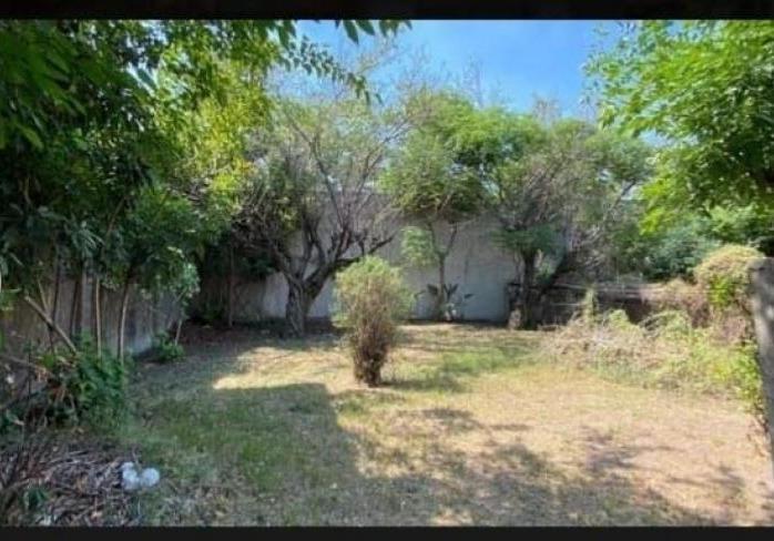 Casa en venta - 3 Dormitorios 2 Baños - Cochera - 611Mts2 - Merlo 3
