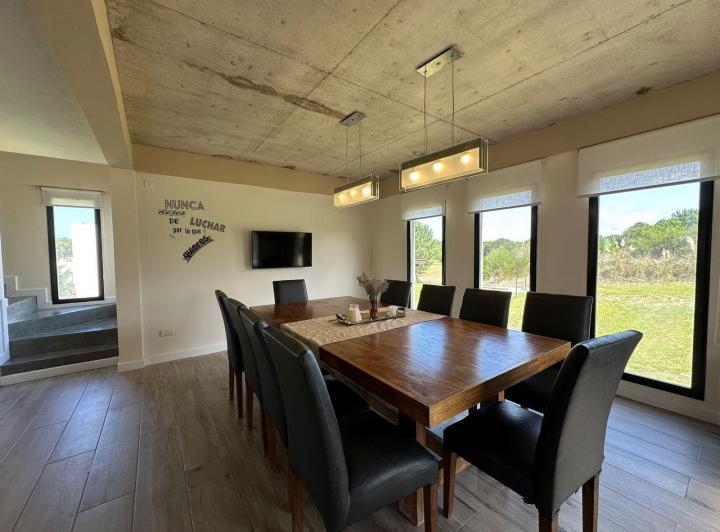 Casa en venta - 4 Dormitorios 4 Baños - Pinamar 4
