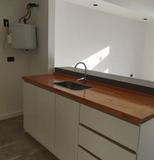 Casa en venta - 2 Dormitorios 1 Baño - Cochera - 607Mts2 - San Martín de Los Andes 5