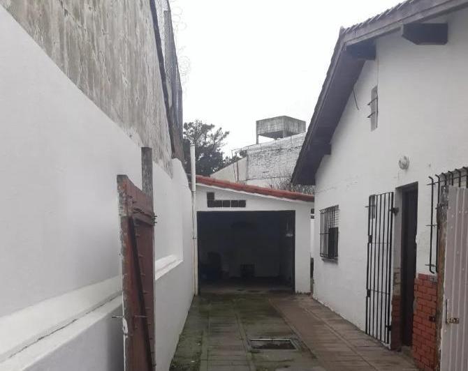 Casa en venta - 3 Dormitorios 2 Baños - Cochera - 200Mts2 - Mar de Ajó 4