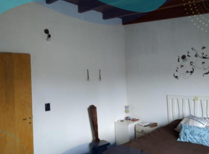 Casa en venta - 2 Dormitorios 1 Baño - Villa Santa Cruz del Lago 5