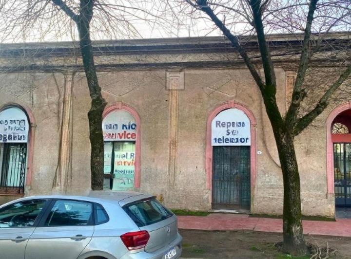 Casa en venta - 3 Dormitorios 2 Baños - Coronel Brandsen 1