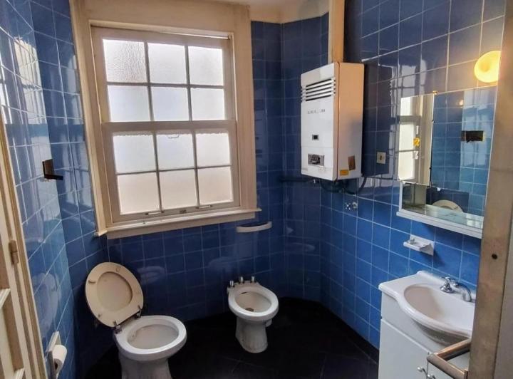 Departamento en venta - 5 Dormitorios 3 Baños - Monserrat 4
