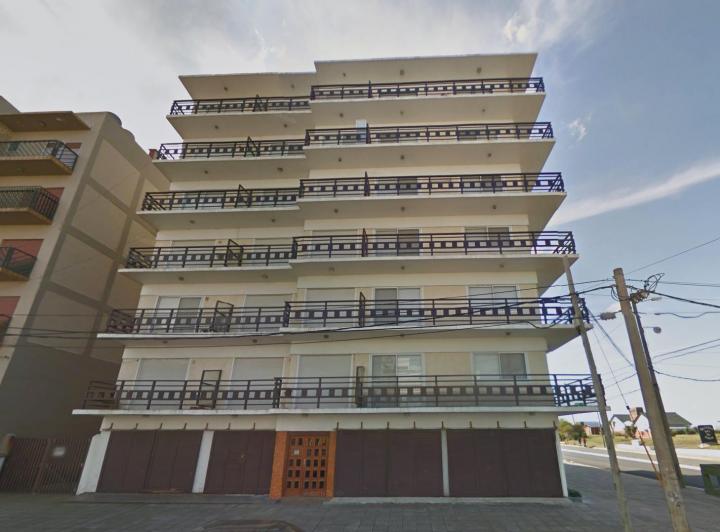 Departamento en venta - 1 Dormitorio 1 Baño - Cochera - 58Mts2 - San Bernardo del Tuyú 3