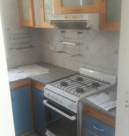 Casa en alquiler - 2 dormitorios 2 baños - Manuel B. Gonnet 1