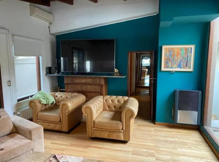Casa en venta - 3 Dormitorios 3 Baños - Cochera - 400Mts2 - Río Cuarto 5