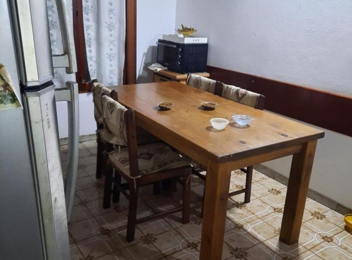 Casa en venta - 4 Dormitorios 2 Baños - Cocheras - 350Mts2 - San Bernardo del Tuyú 2