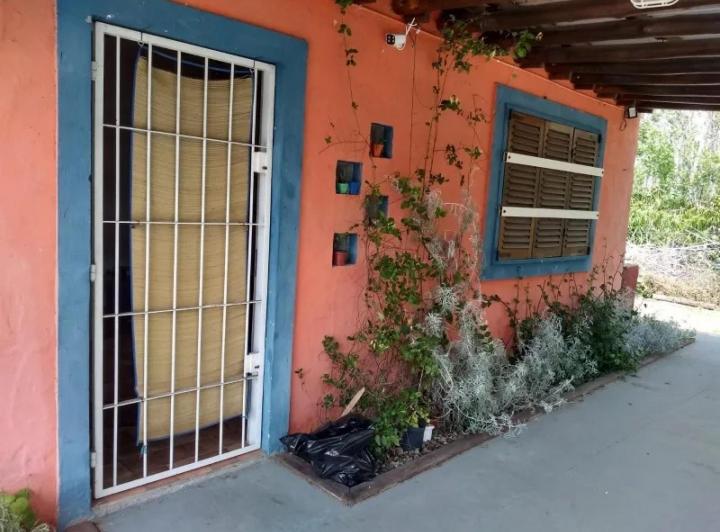 Casa en venta - 2 Dormitorios 1 Baño - Las Toninas 2