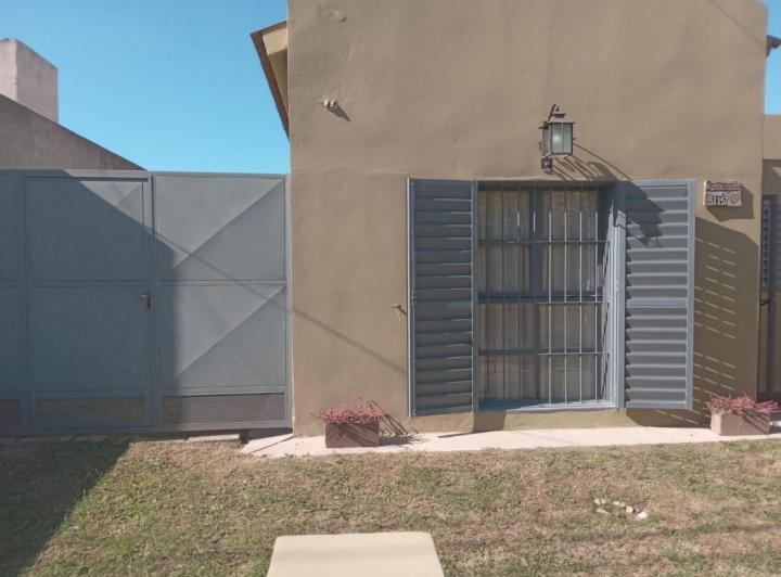 Casa en venta - 2 Dormitorios 1 Baño - Córdoba 3