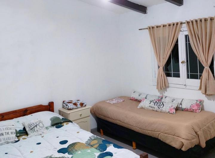 Casa en venta - 7 Dormitorios 3 Baños - 650Mts2 - Villa Carlos Paz, Córdoba 5