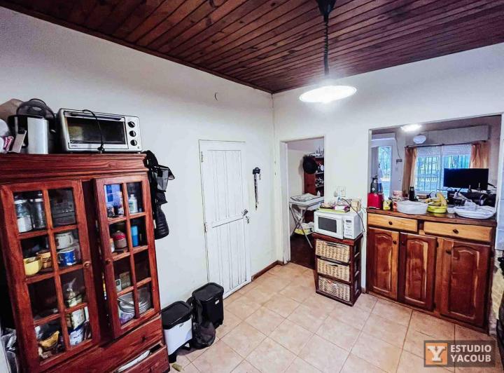 Casa en venta - 4 Dormitorios 2 Baños - Cochera - 500mts2 - Coronel Brandsen 1