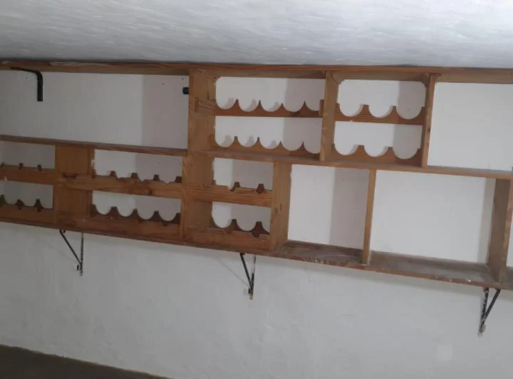 Casa en venta - 3 Dormitorios 4 Baños - 330 mts 2 - Villa Elisa 2