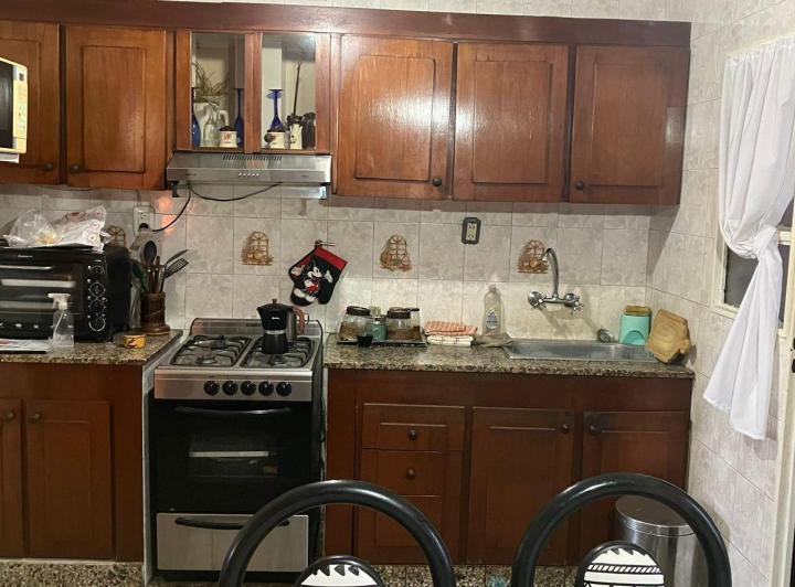Departamento en venta - 2 Dormitorios 1 Baño - 62Mts2 - Berazategui 3