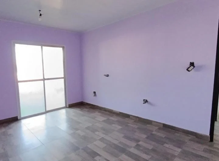 Casa en venta - 3 Dormitorios 1 Baño - Ituzaingó 5