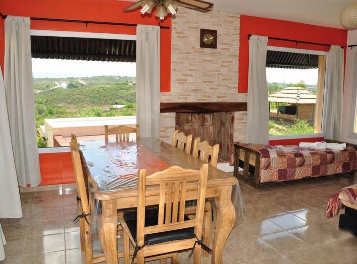 Edificio Comercial venta 6 cabañas 6 dormitorios 7 baños -  2700mts2 totales - Villa Carlos Paz 1