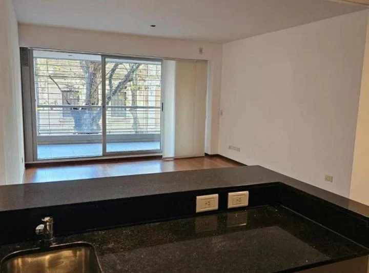 Departamento en alquiler - 1 Dormitorio 2 Baños - Belgrano C 3
