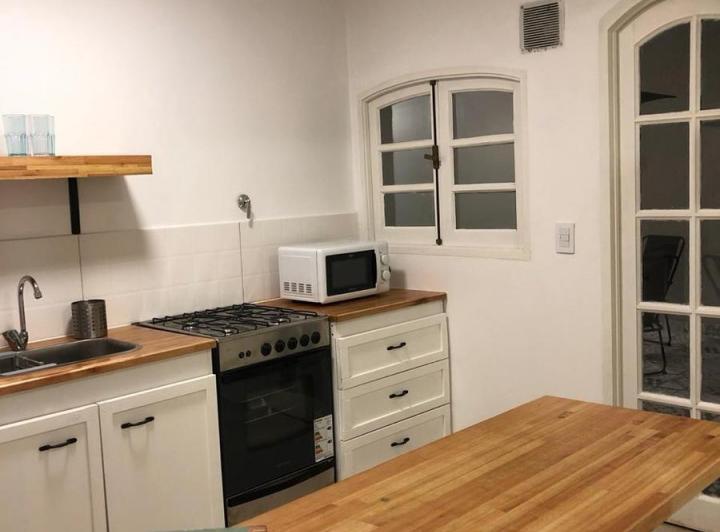 Departamento en alquiler - 1 Dormitorio 1 Baño - 100Mts2 - Villa del Parque 5
