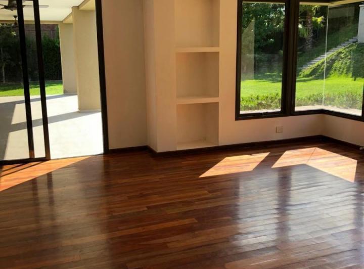 Casa en alquiler - 4 Dormitorios 6 Baños - Cocheras - 1.224Mts2 - Godoy Cruz 5