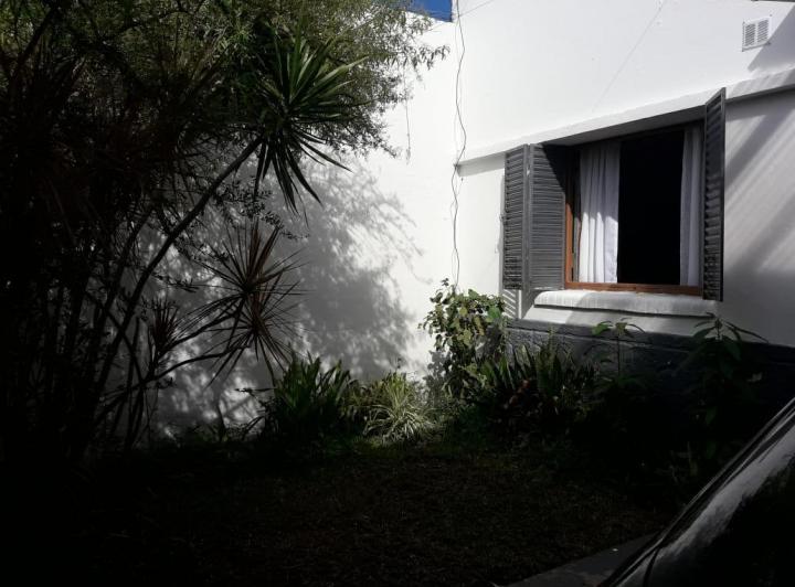 Casa en alquiler - 1 Dormitorio 1 Baño - Cochera - 180Mts2 - La Plata 5