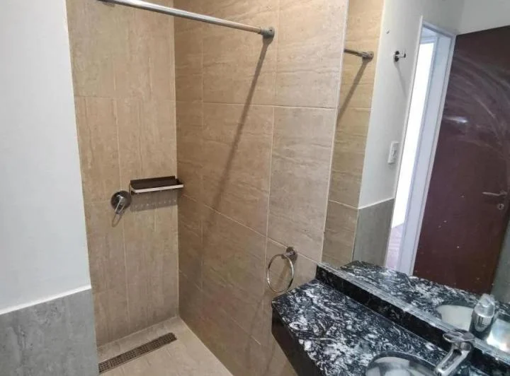 Departamento en alquiler - 3 Dormitorios 2 Baños - Colegiales 5