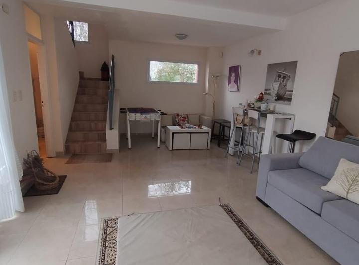 Casa en venta - 2 Dormitorios 1 Baño - Punta Lara 3
