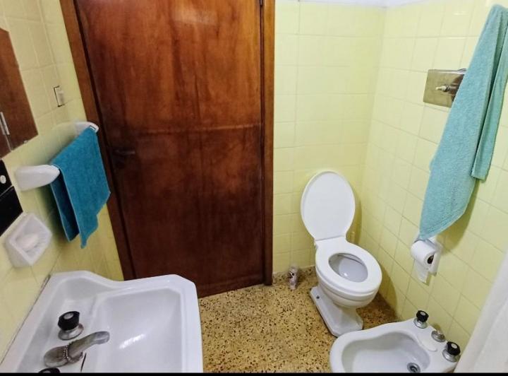 Casa en venta - 1 Dormitorio 1 Baño - 630mts2 - Mar del Tuyu 3