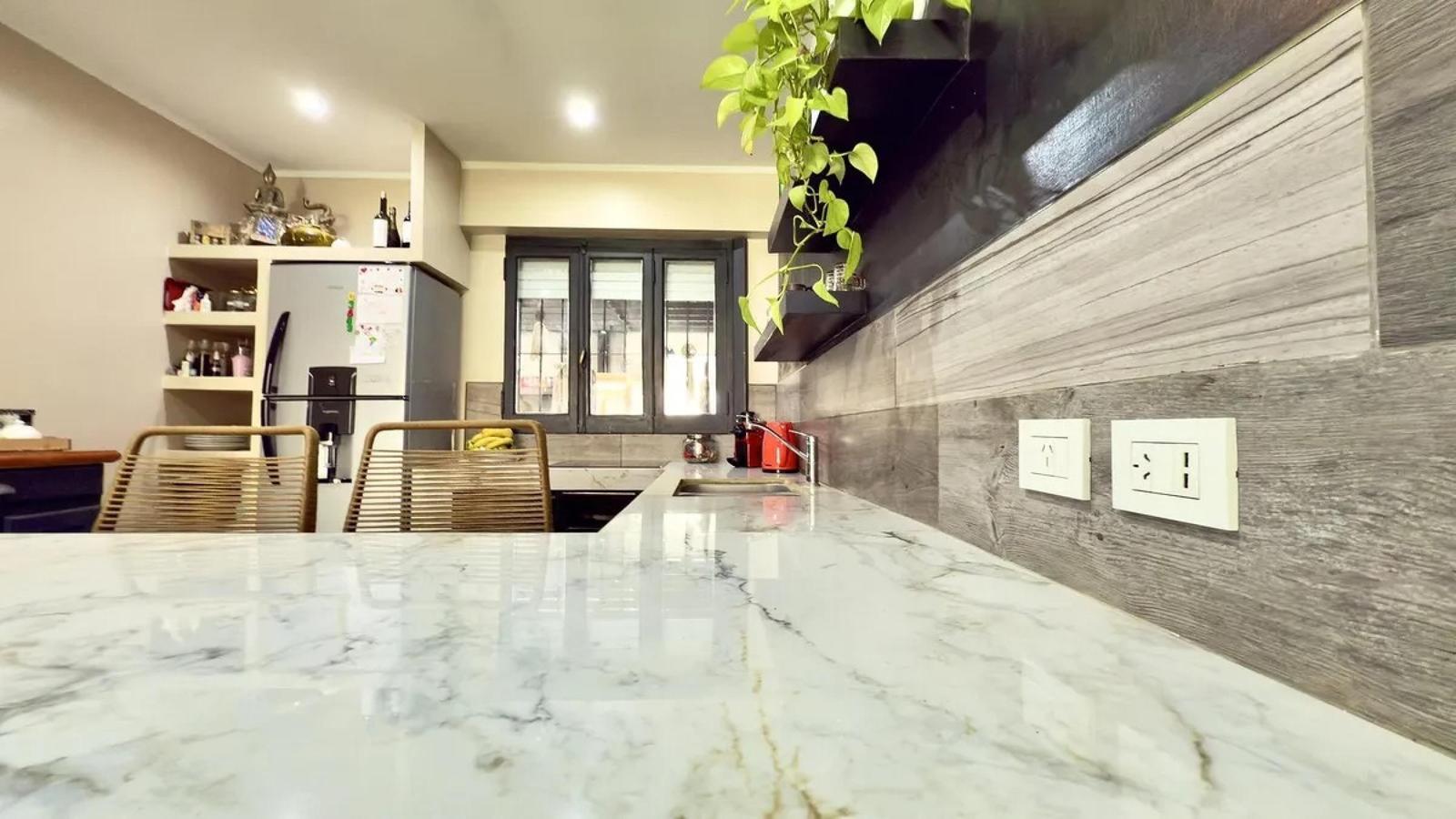 Foto de PH en venta - 3 Dormitorios 4 Baños - La Plata, imagen 4