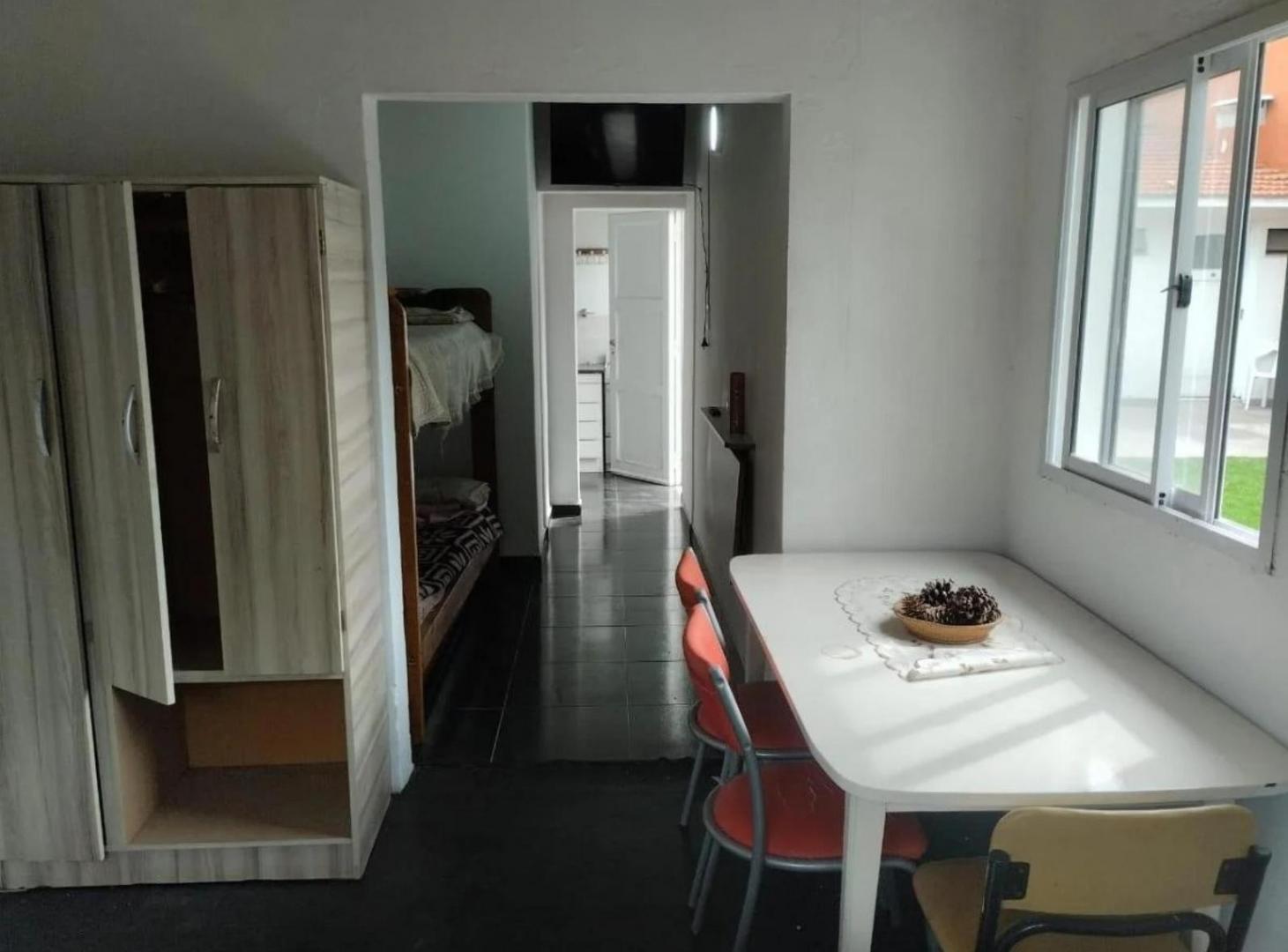 Foto de Departamento Monoambiente en alquiler - 1 Baño - Mar del Plata, imagen 1