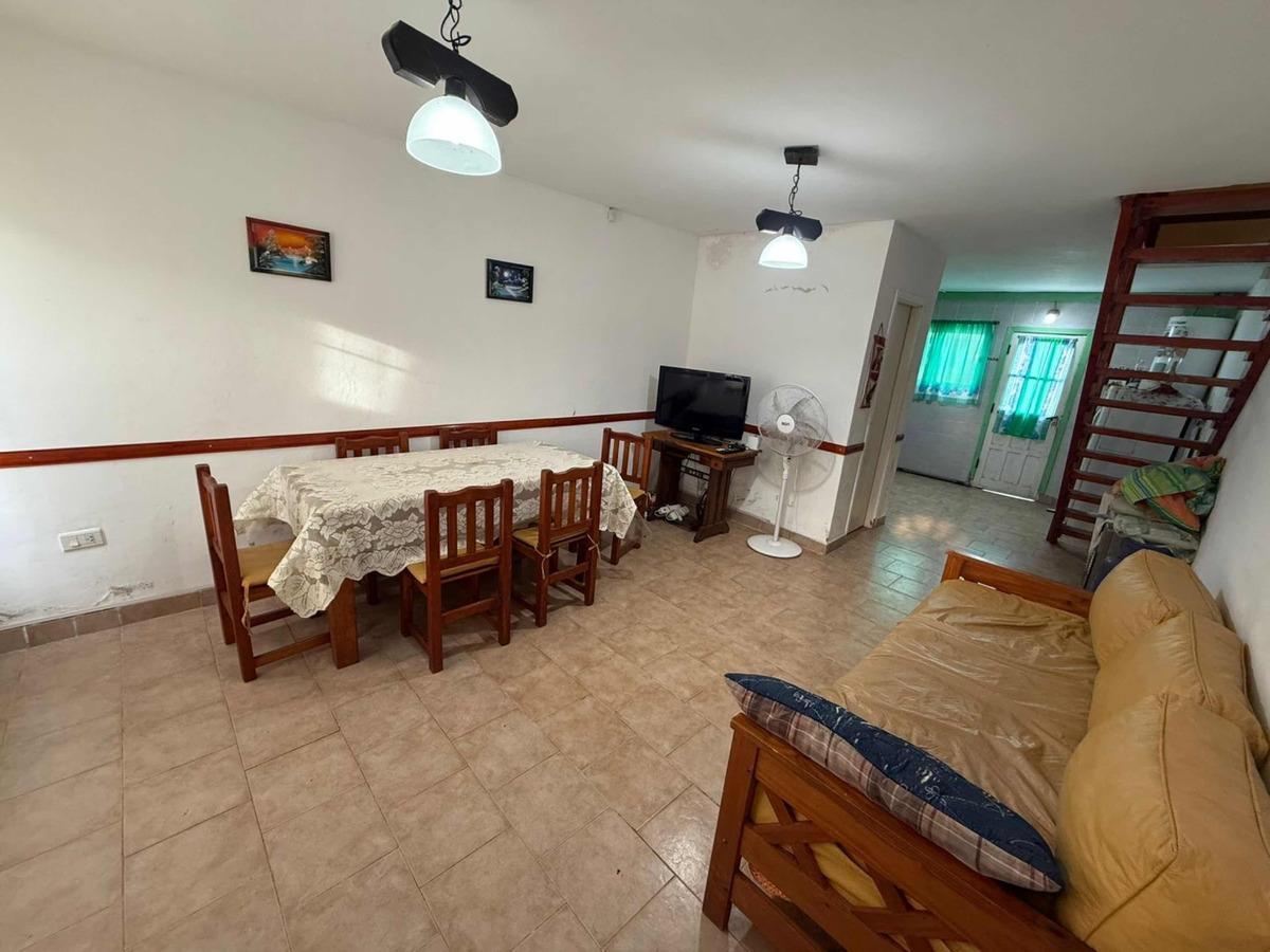Foto de PH en venta - 3 Dormitorios 2 Baños - Cochera - 120Mts2 - Las Toninas, imagen 1