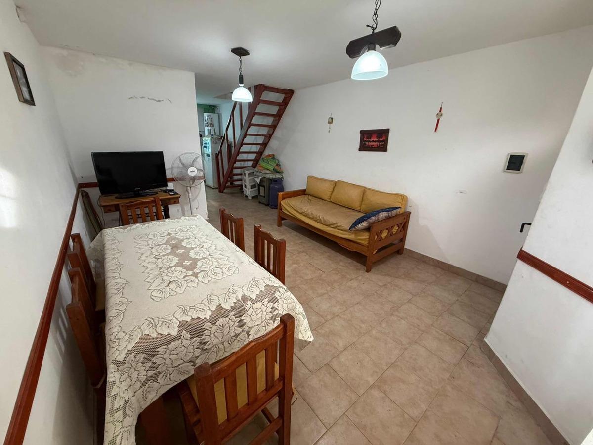 Foto de PH en venta - 3 Dormitorios 2 Baños - Cochera - 120Mts2 - Las Toninas, imagen 4