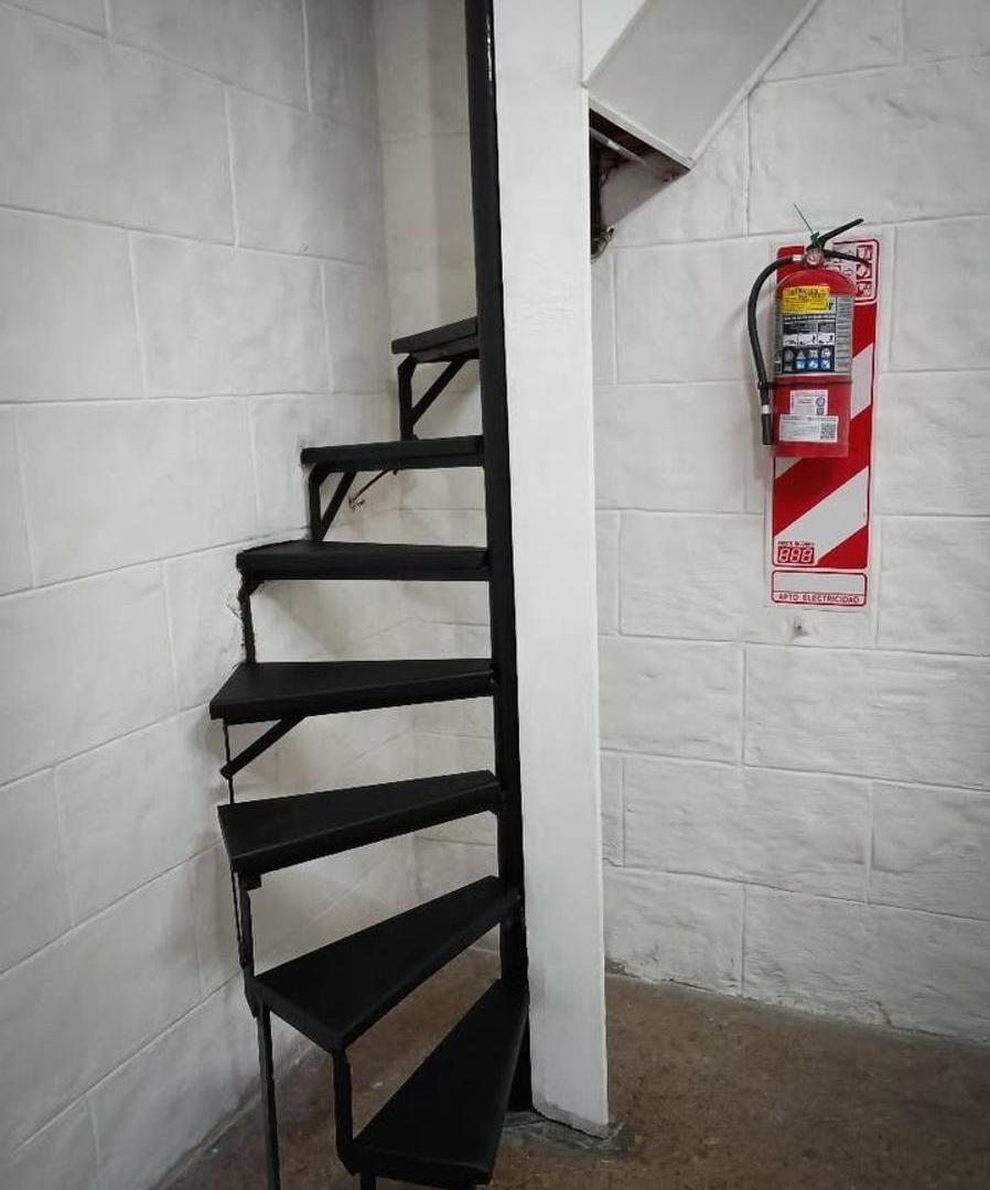 Foto de Local Comercial en venta - 1 Ambiente - Liniers, imagen 5